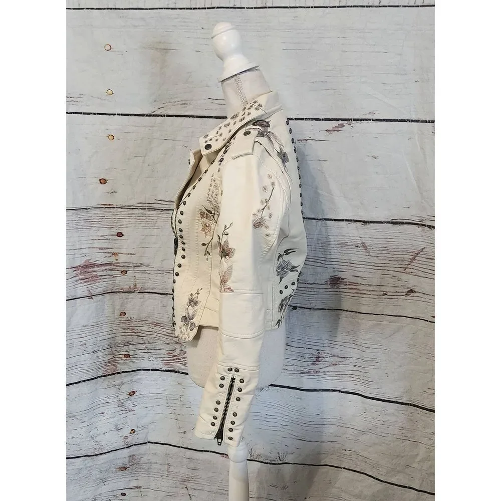 Blanknyc Embroidered Floral‎ Faux Leather Moto Jacket Size Small